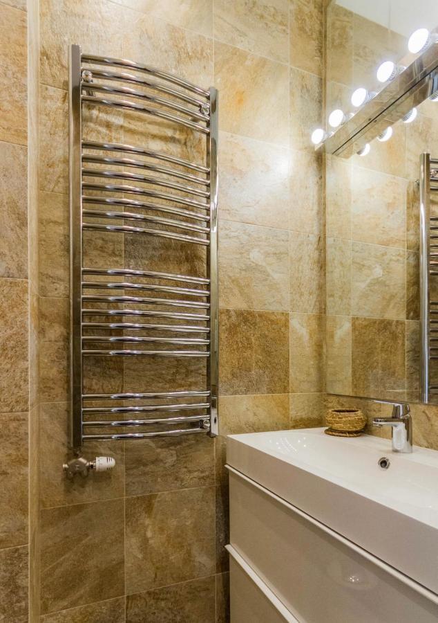 Chain Bridge Studio Apartment Budapest Exterior photo